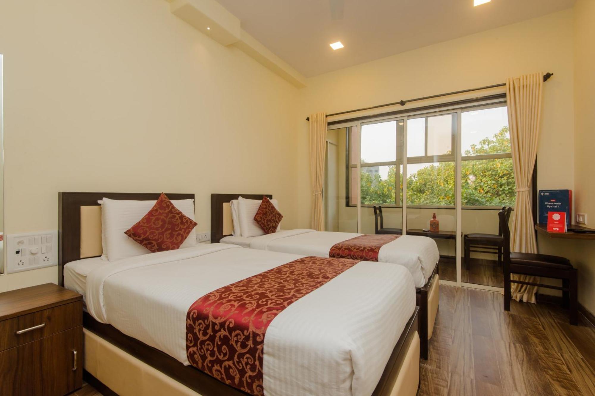 Super Hotel O Divine Residency Near Phoenix Marketcity ムンバイ エクステリア 写真